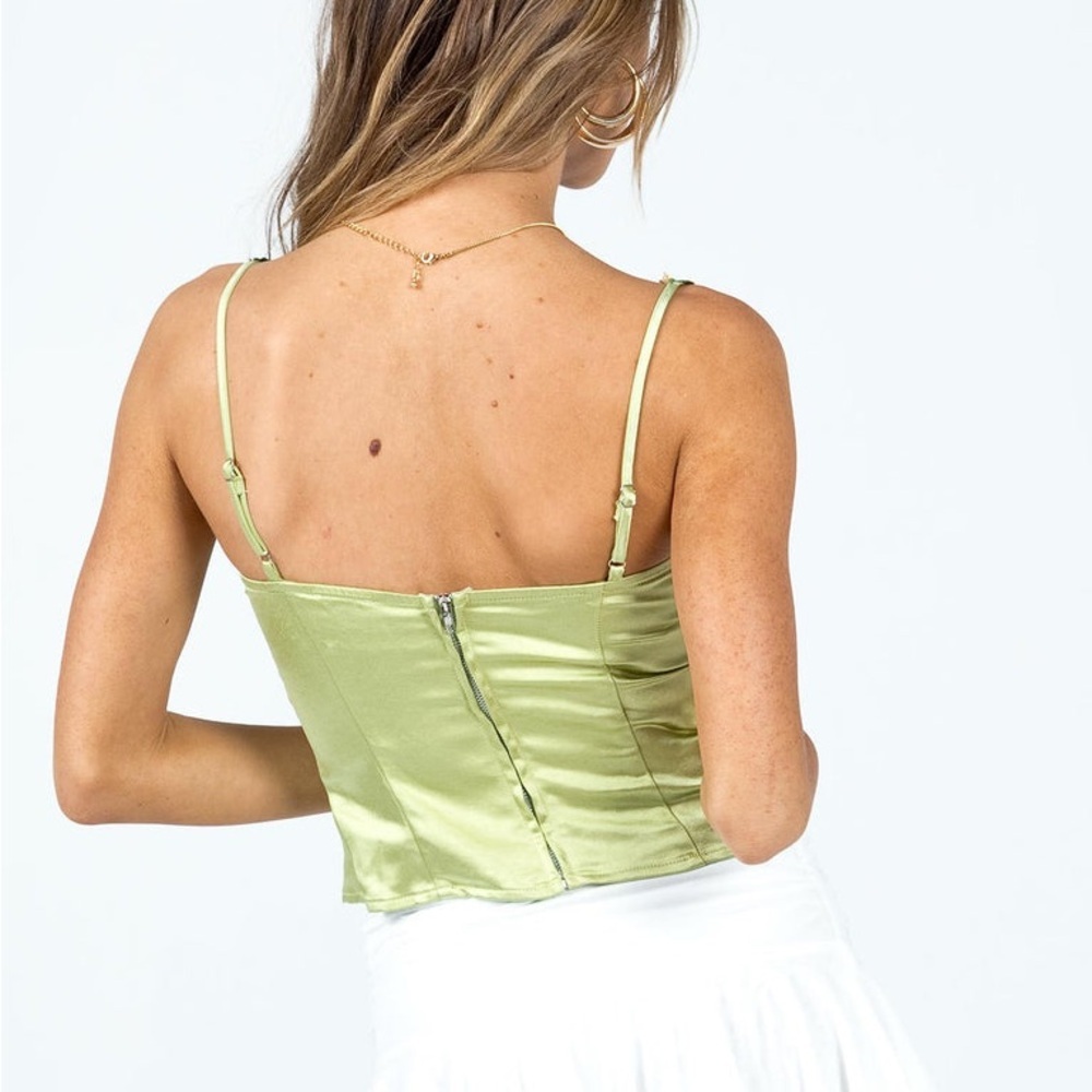 Princess Polly ENCHANTE TO MEET YOU TOP GREEN - Picture 3 of 11